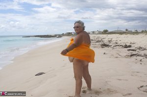 TAC Amateurs invite you to explore xxx pictures featuring Grandma Libby xxx gallery 267978