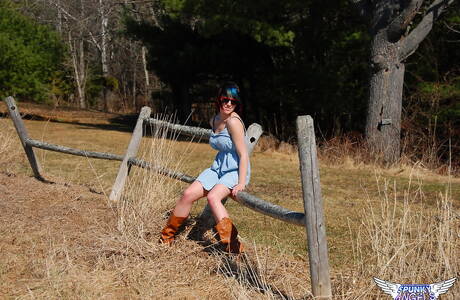 Spunky Angels are excited to present you with a xxx photo gallery showcasing Sabrina exhibit well-done shape