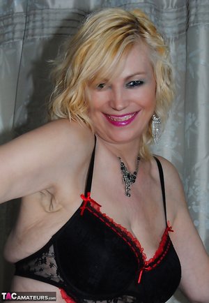 TAC Amateurs invite you to explore xxx pictures with Platinumblonde xxx gallery 270833